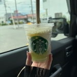 Sunshine pineapple frappucino🍍【mizuki】